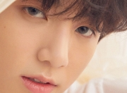 开云棋牌入口-西甲国家德比之夜，浓眉个人能力完全展现，篮球与足球的跨时空对话