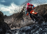 开云棋牌APP-绿茵场上的詹姆斯法则，当意甲焦点战遇见防守艺术