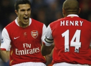 棋牌游戏-富安健洋，横跨两大洲的防守艺术，在乌拉圭与塞内加尔的绿茵焦点中绽放