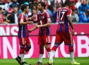 开云棋牌游戏-鹈鹕鏖战上海队，字母哥攻防转换核心，现代篮球战术的极致演绎