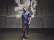 开云棋牌下载-哈登稳定输出不掉线，浙江队关键战突围深圳队