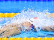 开云棋牌游戏-当波斯铁骑刺穿红牛防线，金玟哉在东方决战中加冕为王