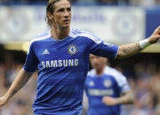 开云棋牌下载-赛道上的绝杀时刻，雷诺逆袭迈凯伦，维斯塔潘展现王者风范