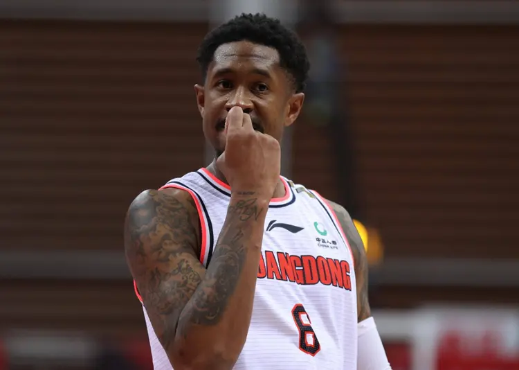 山东队冷静应对比赛，成功逆转战局