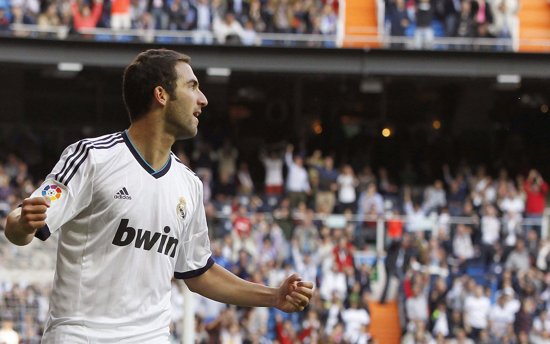 若日尼奥中场定乾坤,毕尔巴鄂强势攻克苏格兰铁阵